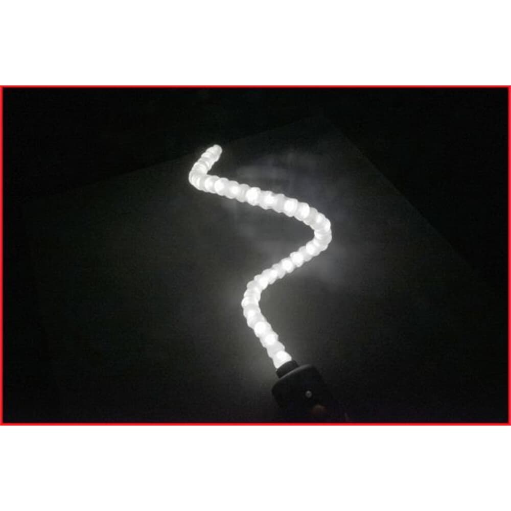 LED Arbeitsleuchte Keychain Light Taschenlampe: 8 in 1 Multifunktionales  Tragbares Wiederaufladbares Notlicht, Werkstattlampe, Drachekind Notlicht  für Camping Reparatur Notfall - LED Arbeitsleuchte : : Auto &  Motorrad